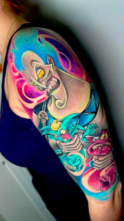 Tatuaggio cartoon a colori Ade di Hercules Lugano