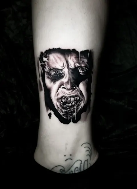 Tatuaggio realistico cane Lugano